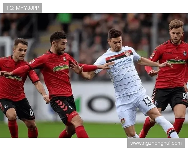 德甲12支球队保级位争夺激烈赛况详解