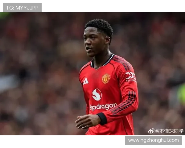 曼联今夏有意引进诺丁汉森林23岁中卫穆里略进行转会谈判